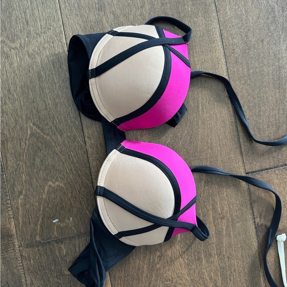 Beach bunny bikini - Picture 5 of 7